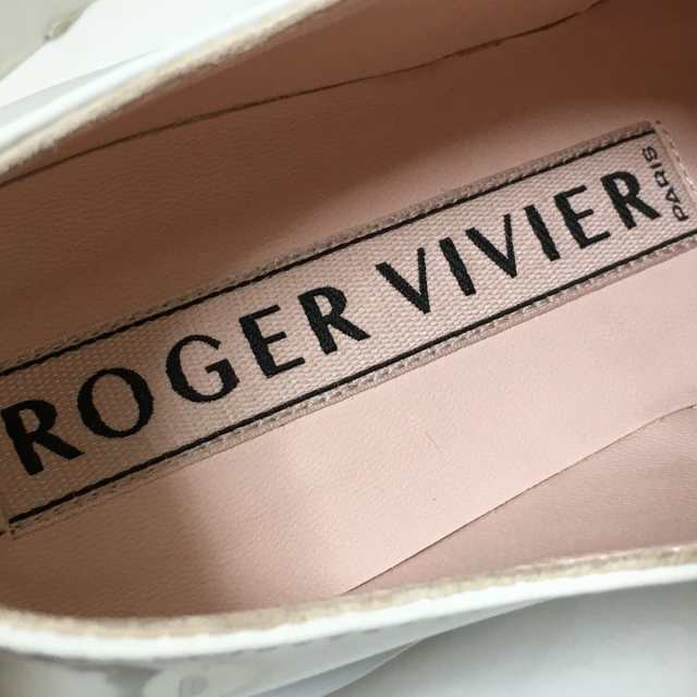 ロジェヴィヴィエ RogerVivier シューズ 37 レディース - 白 ビジュー