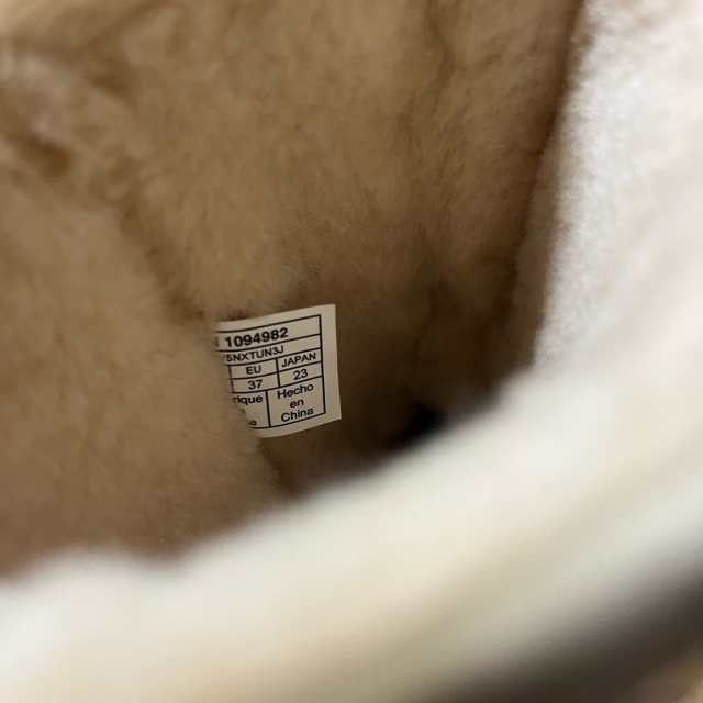 アグ UGG ショートブーツ 23 レディース クラシック ショート シークイン 1094982 ゴールド  ムートン×スパンコール【中古】20231205