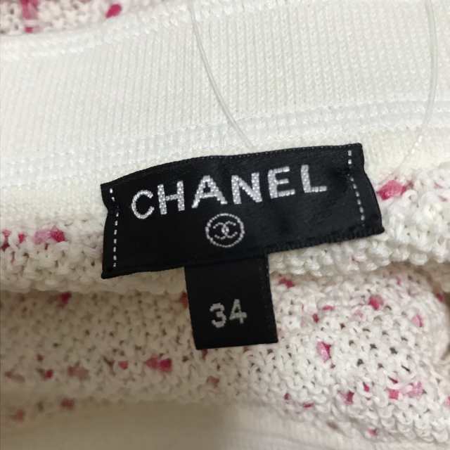 CHANEL 白ニットスカート 34誤字失礼いたしました