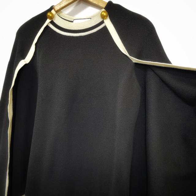 美品セブンテン ポンチョニット 美品 SEVEN TEN セブンテン 川人未帆