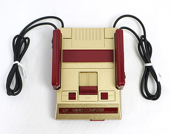 中古】送料無料 任天堂 ニンテンドークラシックミニ ファミリー