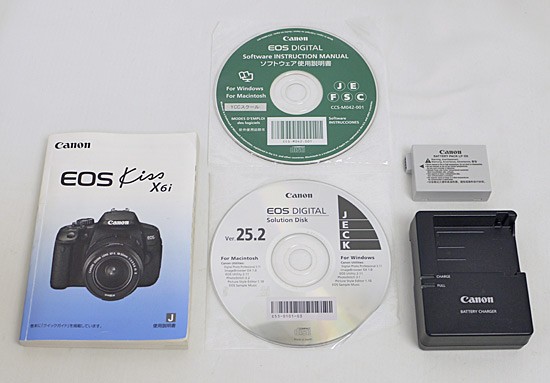 【中古即納】送料無料 Canon製 EOS Kiss X6i EF-S18-55 IS II レンズキット 元箱あり