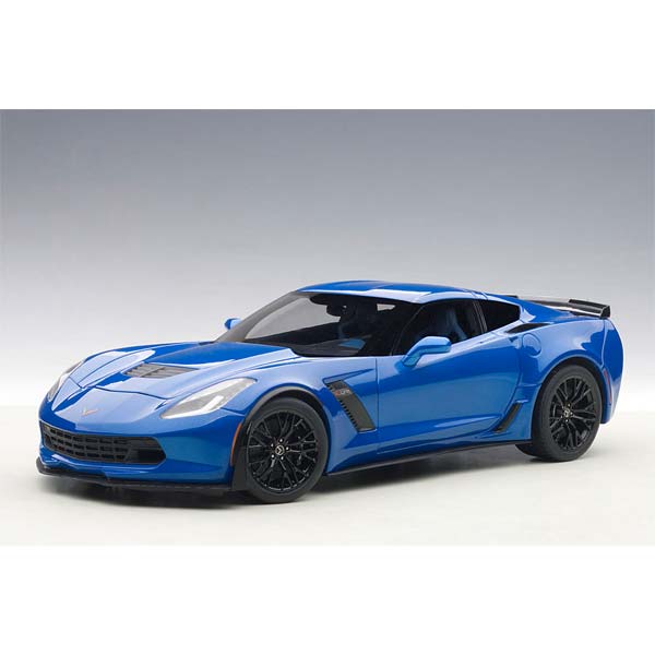 オートアート 【再生産】1/18 シボレー コルベット （C7） Z06 （メタリック・ブルー）【71265】ミニカー  返品種別B 14,850円