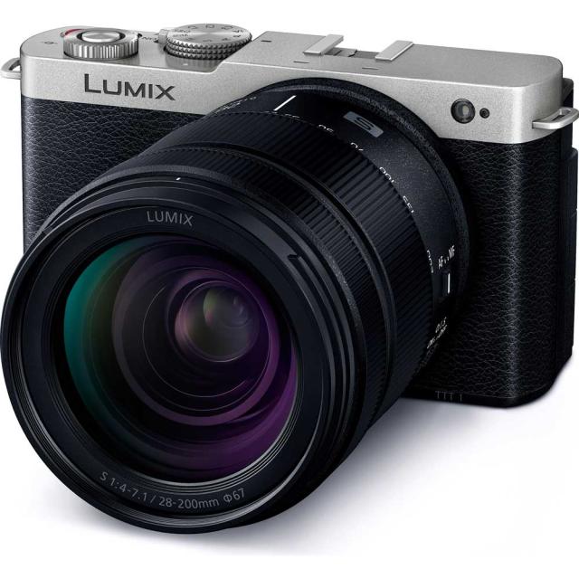 パナソニック フルサイズミラーレス一眼カメラ「LUMIX DC-S9」高倍率ズームレンズキット（シルバー） Panasonic DC-S9H-S返品種別Aの通販は