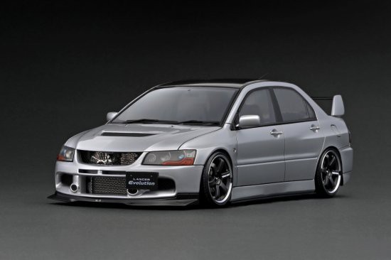 ignitionモデル 1/18 Mitsubishi Lancer Evolution IX (CT9A) Silver【IG2376】ミニカー  返品種別B｜au PAY マーケット