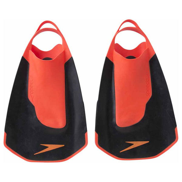 スピード GW-SD97A22-KR-SS 水泳用トレーニング用品（ブラック×レッド・SS）Speedo Fastskin キックフィン[GWSD97A22KRSS] 返品種別Aの通販は 6,790円