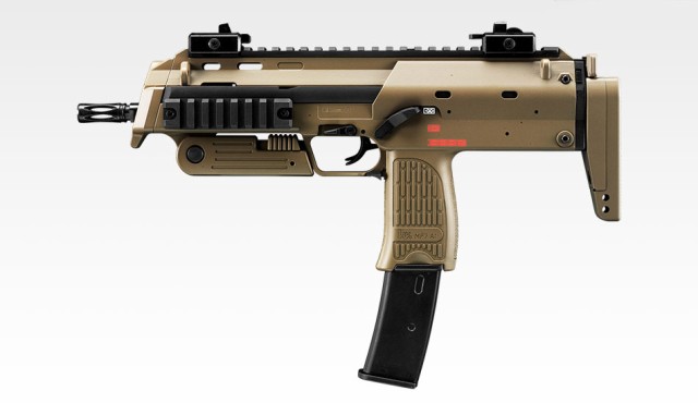 家の中で何回か遊んだ程度のものMP７A1 ガスブローバック　エアガン　TAN COLOR