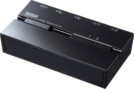 サンワサプライ SW-US22HMG 磁石付きUSB2.0手動切替器（ハブ付き・2回路）[SWUS22HMG] 返品種別Aの通販は