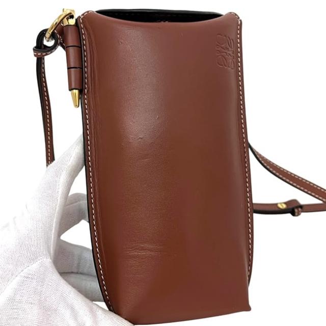 ロエベ ショルダーバッグ フォンショルダー ブラウン ゲートオープン アナグラム C650Z42X34 美品 レザー 中古 LOEWE ポシェット 茶色 クロスボディ ミニバッグ ゲート スマホショルダー 斜め掛け レディース 女性 定番_5