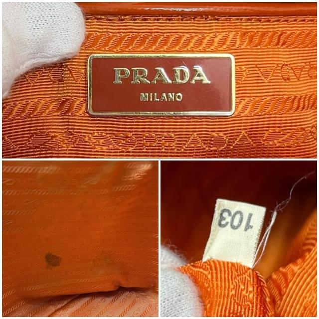 プラダ 2way バッグ オレンジ 美品 パテント レザー 中古 103 PRADA トートバッグ 肩掛け 斜め掛けロゴ クロスボディ ハンドバッグ レディース メンズ 大容量 マグネット 三角 ロゴ プレート 金具 シンプル_3