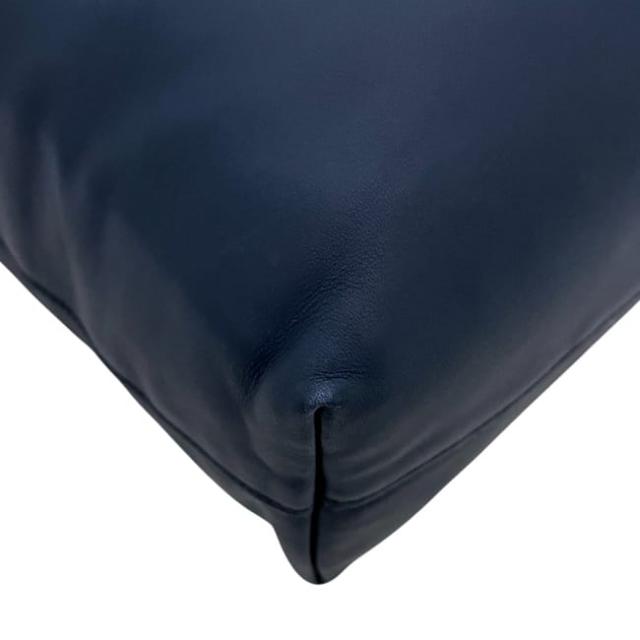 プラダ 2way トートバッグ ネイビー BN1713 美品 レザー 中古 165 58/L PRADA 大容量 紺色 本革 ゴールド金具 バッグ 書類 a4 ショルダーバッグ 肩掛け ロゴ金具 縦 大容量 メンズ レディース 男女兼用_8