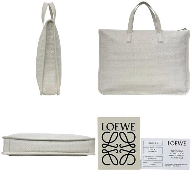 ロエベ ビジネスバッグ ホワイト リピートアナグラム 358.23.L18 美品 レザー 中古 051412 LOEWE エンボスロゴ 白 総柄 書類バッグ ファスナー アナグラム ロゴ メンズ 男性 定番 人気 シンプル ブリーフケース