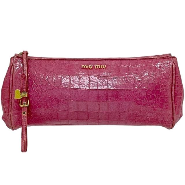 ミュウミュウ ポーチ ピンク 小物入れ クラッチバッグ レザー クロコ型押し 中古 194 miu miu ファスナー ハート チャーム付 レディース 女性 定番 人気 シンプル ロゴ金具 ミニ パーティーバッグ ヴィンテージ
