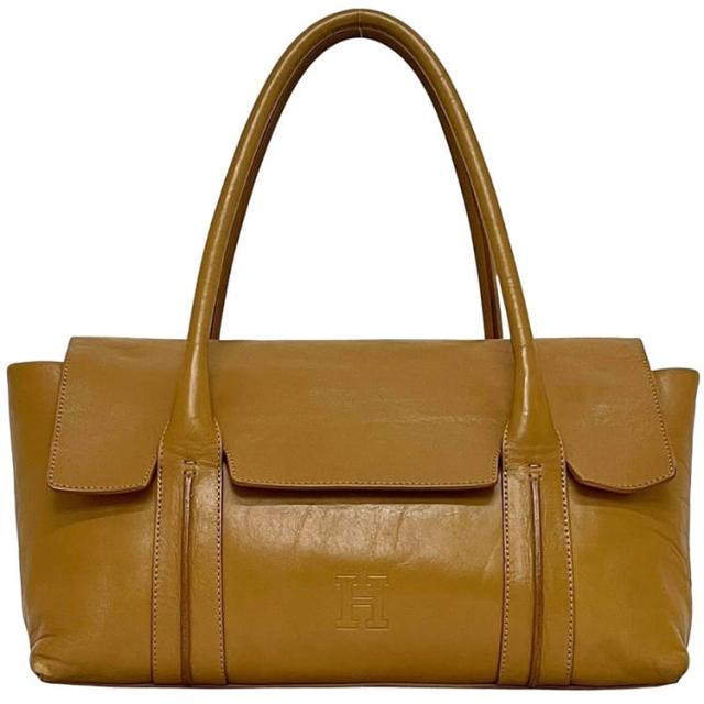 ヒロフ トートバッグ キャメル ブラウン 美品 レザー 中古 M21 40072 HIROFU 肩掛け フラップ ハンドバッグ Hロゴ レディース 女性 定番 人気 茶色 革バッグ シンプル ワンポイント ロゴ 刻印 フラップバッグ