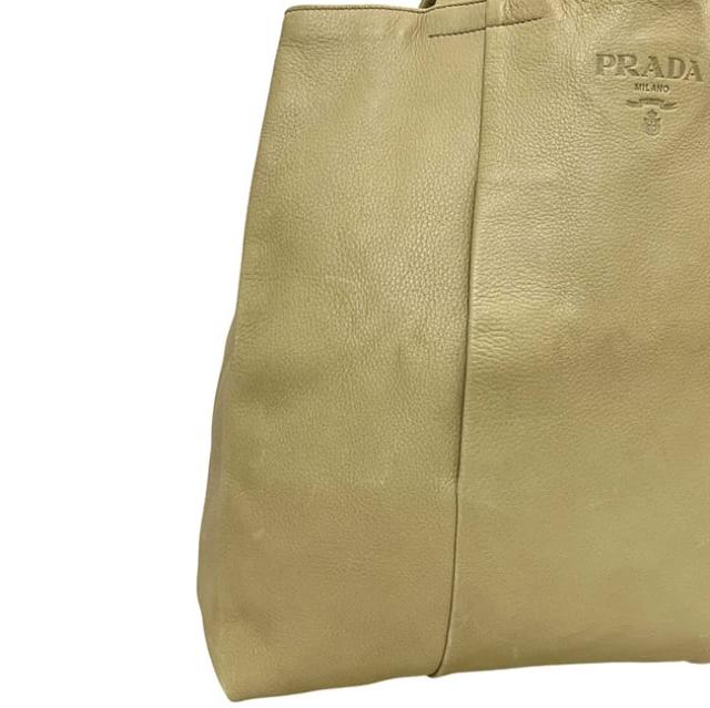 プラダ トートバッグ ベージュ 美品 レザー 中古 146 PRADA 革バッグ 書類 ビジネス ホック ワンポイント ロゴ エンボスロゴ レディース メンズ 定番 人気 シンプル 三角 ロゴプレート シルバー金具 軽い 軽量_8