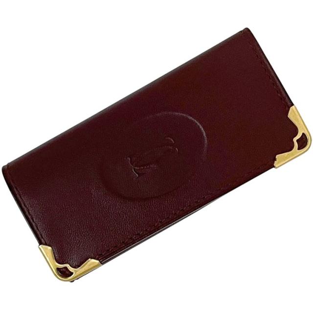 カルティエ 4連 キーケース ボルドー マスト 美品 レザー 中古 Cartier ワンポイント ロゴ ホック 鍵 ホルダー ヴィンテージ 定番 人気 レディース メンズ 男女兼用 ゴールド金具 ワインレッド シンプル ロゴ刻印 赤