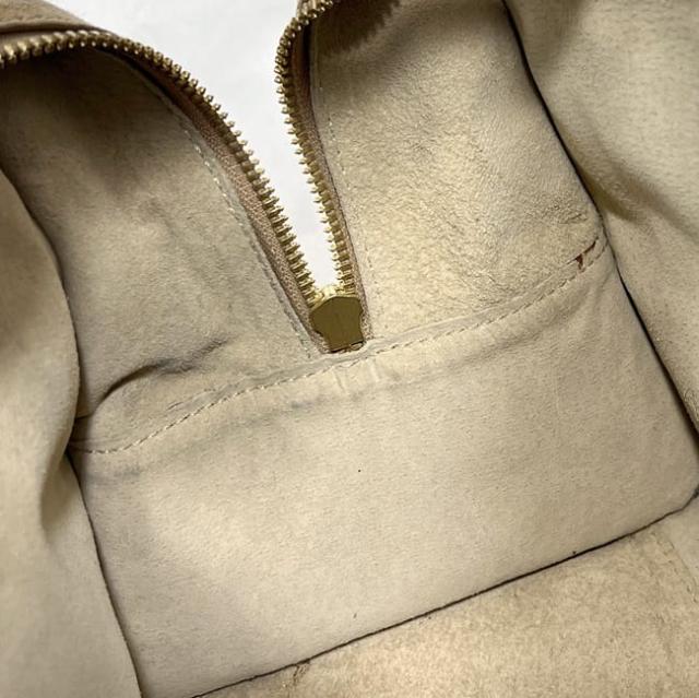 ロエベ ハンドバッグ アマソナ 28 ベージュ ブラウン 美品 スエード レザー クロコ型押し 中古 LOEWE 自立 茶色 ファスナー ヴィンテージ 大容量 ロゴ 刻印 レディース メンズ 定番 人気 男女兼用 ファスナー開閉 シンプル
