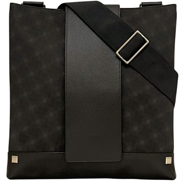 ダンヒル ショルダーバッグ ブラウン サイドカー 美品 PVC レザー 中古 dunhill クロスボディ ファスナー ロゴ金具 サコッシュ メンズ フラップ 薄型 縦長 茶色 シンプル メンズ 男性 定番 人気 斜め掛け 薄め