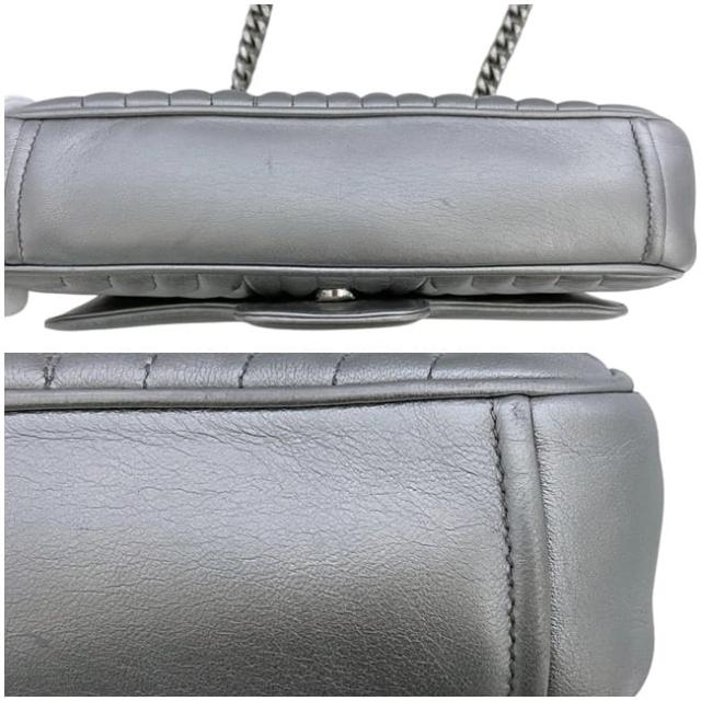 プラダ チェーンショルダー バッグ シルバー ダイアグラム 1BD108 美品 レザー 中古 7/6 PRADA クロスボディ 肩掛け フラップ キルティング ステッチ ロゴ金具 銀 メタリック シンプル シルバー金具 レディース 定番_4