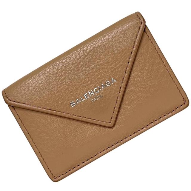バレンシアガ 三つ折り 財布 ペーパー ミニウォレット ベージュ 391446 6310 Z 527538 美品 レザー 中古 BALENCIAGA ホック コンパクト ロゴ ワンポイント レディース メンズ 男女兼用 シンプル 定番 バレンシアガ 三つ折り 財布 ペーパー ミニウォレット ベージュ 391446