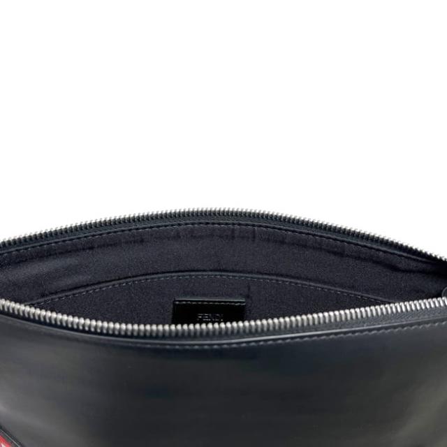フェンディ クラッチペダル御徒面子 黒いこと 黒 バッグバグズ 7VA433 A72K 198 0189 美品 異類異形 なめし革 中古