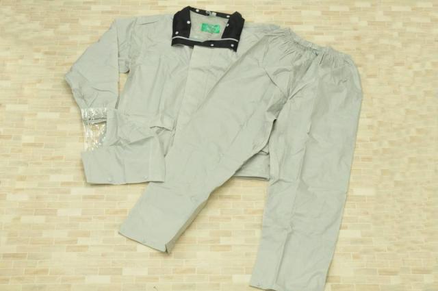 【送料無料】展示品 TOHKEMI トヨケミ レインウェア　レインコート No.4600 雨やどり シルバー 3LB4A 5,600円