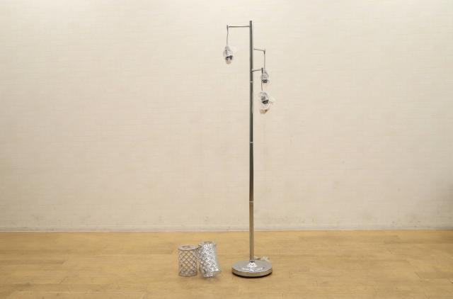 【送料無料】展示品 Gisele 3ヘッドフロアランプ 電球おまけ付 北海道・沖縄・離島 配送不可JC1C 送料無料】展示品 Gisele 3ヘッドフロアランプ 電球おまけ付 北海道