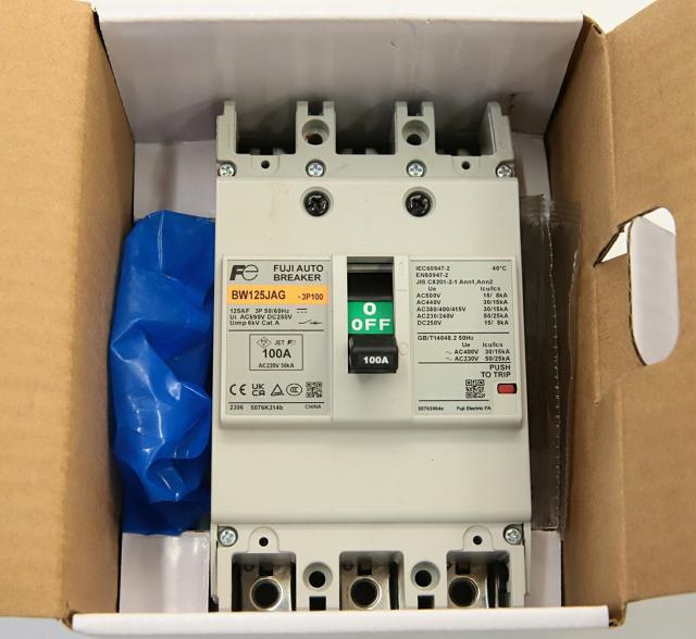 フェイラー 母子手帳入れ 小物 パスポート ケース など 人気柄