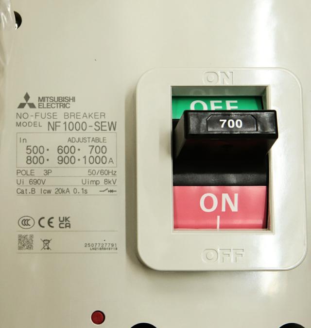 【送料無料】三菱電機 配線用遮断器 NF1000-SEW 3P 700A 汎用品 ノーヒューズ ブレーカ アウトレット品 ※北海道、沖縄、離島発送不可 Iア3_1
