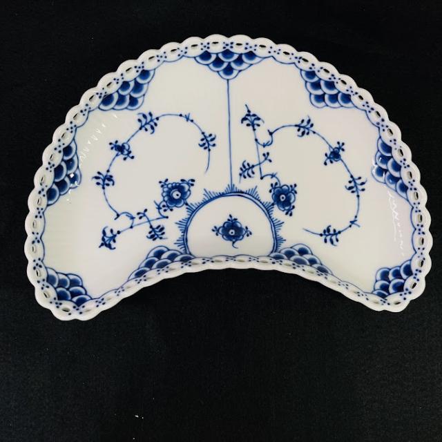 【中古】ロイヤルコペンハーゲン ブルーフルーテッド フルレース クレセントディッシュ22cm1050118【送料無料】
