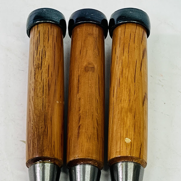 【未使用】すみ焼 登録 つつい 鑿 ノミ 3本セット 3分 4分 5分 在銘 ニスコーティング 小錆 筒井 炭焼入れ_3
