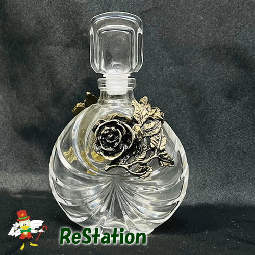 【中古】ヴィンテージ 1960 クリスタル 香水 ボトル 瓶 VCA 合わせ部分はプラスチック製です【送料無料】 10,508円