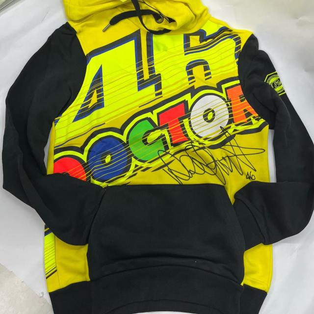 【未使用】ヴァレンティーノ ロッシ ドクターVR46フーディメンズXS長黄黒　レース色移りあり【送料無料】メール便※代引き不可_1
