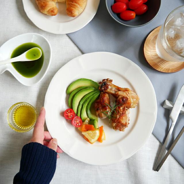 ミート皿 23cm フリル ニューボーンプレート おしゃれ 洋食器 お皿 皿