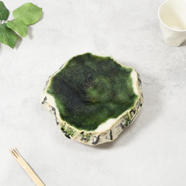 ロックプレート 小 18.5cm 織部サビ プレート フラットプレート お皿 皿 食器 中皿  副菜皿 サラダ皿  カフェ食器 カフェ風 和カフェ おしゃれ モダン 和モダン 和風