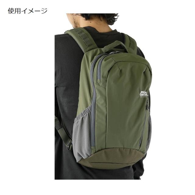 アブ マウンテンストリーム バックパック ブラック_8