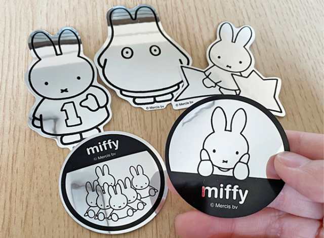 Miffy ミッフィー 星 シルバー 鏡面タイプ キャラクターステッカー 絵本 イラスト かわいい こども うさぎ 人気 Mif014の通販はau Pay マーケット ゼネラルステッカー