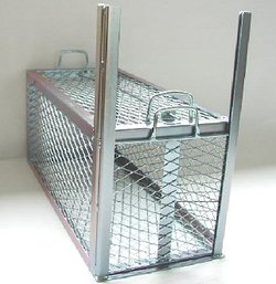 ジャンボ捕獲器DX　メッキ サイズ幅310×奥行665×高さ350mm