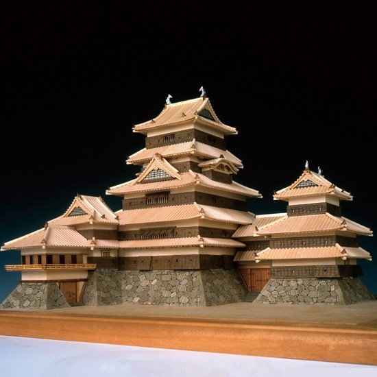 ウッディジョー 木製建築模型 1/150 松本城