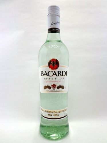 バカルディ スペリオール ホワイト ラム 750ml 正規品の通販はau Pay マーケット Traum Au Pay マーケット店