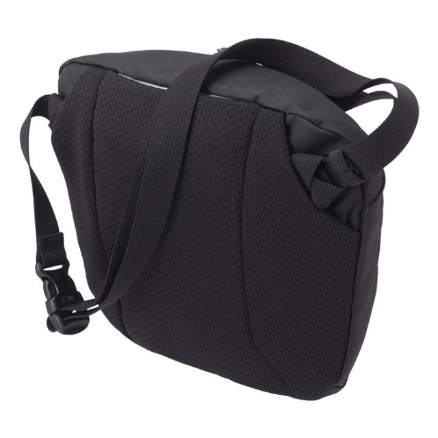 ARC’TERYX アークテリクス Mantis 2 Waist Pack X00000897308 / X00000897310 メンズ レディース ボディバッグ 鞄 ブラック 黒 イエロー arc0015 ARC'TERYX アークテリクス Mantis 2 Waist Pack X00000897308