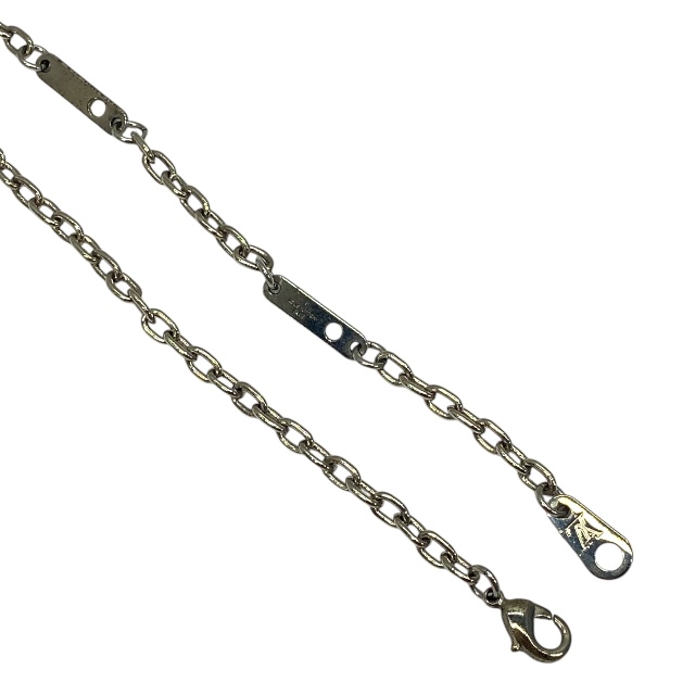ルイ ヴィトン M68248 モノグラム ストラス ピルケース ネックレス ペンダント チェーン ロゴ シルバー ラインストーン LOUIS VUITTON ユニセックス 高級感 人気モデル 上品デザイン_7