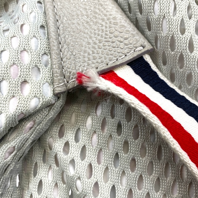 トムブラウン リュックサック バックパック トートバッグ メッシュ ストライプウェビング 軽量 グレー THOM BROWNE ユニセックス 人気 定番 高級感 おしゃれ 収納力_4