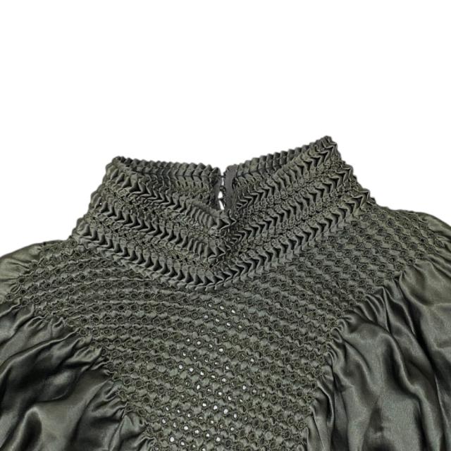 未使用 フェンディ シルクロンパース ミニワンピース ミニドレス バックオープン 編み地 カーキ FD8974 7DN FENDI[サイズ42] 正規品 立体デザイン 上品シルエット_4
