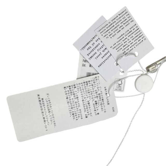 新品 メゾンマルジェラ クリスタル ギター ブローチ ピンブローチ ラインストーン シルバー レッド ブラック SM2VK0009 Maison Margiela 正規品 安心品質 ブランド保証 個性派 洗練 トレンド感_8