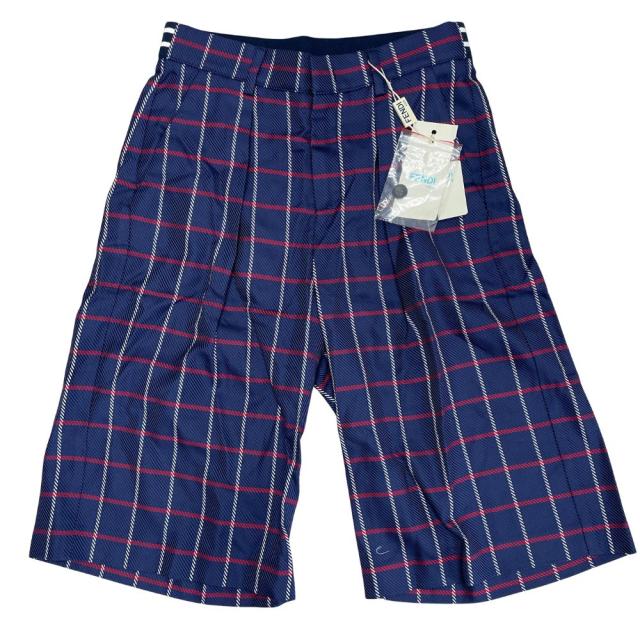 未使用 フェンディ キッズ ハーフパンツ バックロゴ チェック柄 再生繊維 ネイビー JMF393 AJ2K[サイズ 10A(140cm相当)] FENDI 上品 定番 高品質