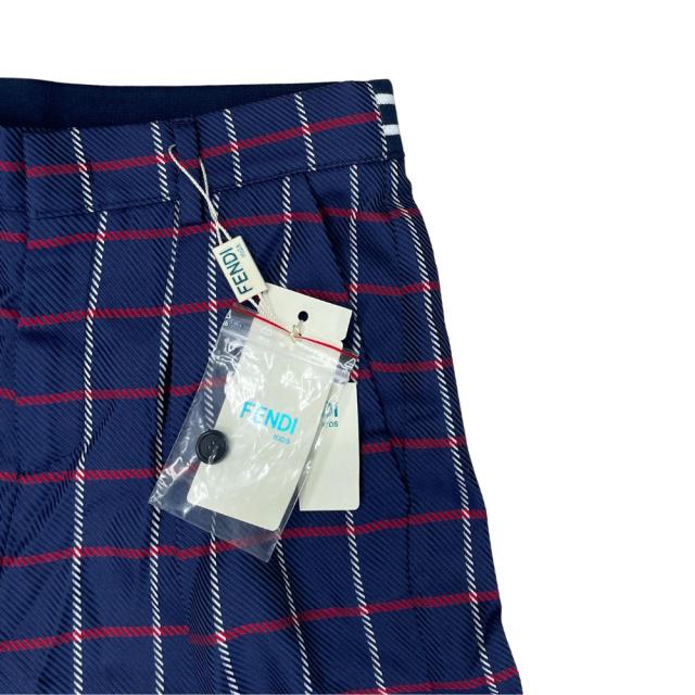未使用 フェンディ キッズ ハーフパンツ バックロゴ チェック柄 再生 