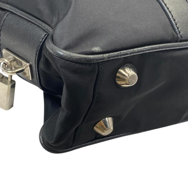 プラダ ブリーフケース ビジネスバッグ バッグ ナイロン サフィアーノレザー トライアングルロゴ NERO ブラック PRADA ビジネス対応 実用性重視 スマート印象 通勤活躍