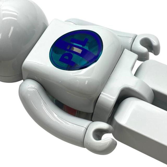 ベアブリック PiL CHROME Ver. 100％ & 400％ ピル クローム版 メディコムトイ インテリア オブジェ ホワイト ブルー BE@RBRICK エレガント 上品 高級感 洗練 スタイリッシュ コレクション_3