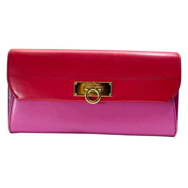 フェラガモ ガンチーニ 財布 長財布 ロングウォレット ロゴ レザー レッド ピンク JL-22 C272 Salvatore Ferragamo 上品 高級感 華やか 洗練 エレガント 気品 存在感 ラグジュアリー コーデ映え 長く使える